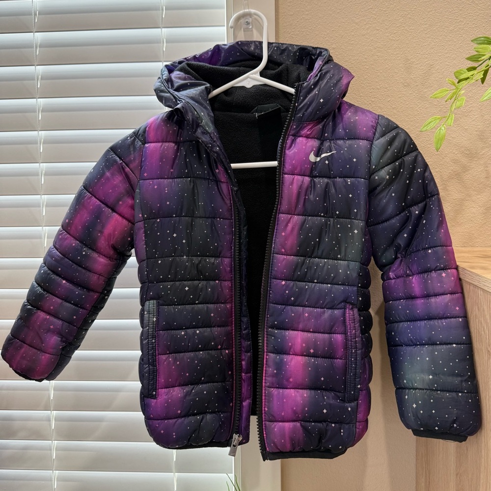 Nike puffer